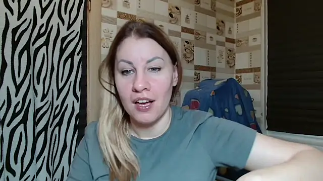 TherestlessKitty online show from 10, 4, 2026