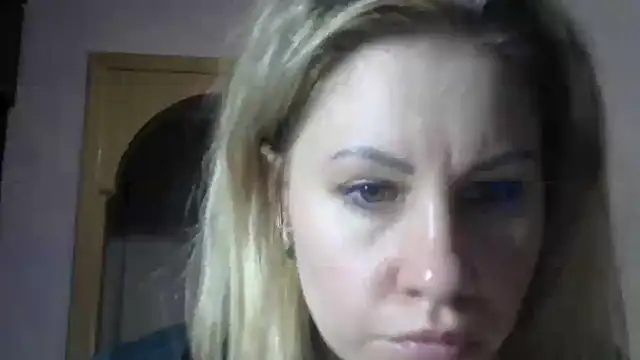 TherestlessKitty online show from 3, 2, 2025