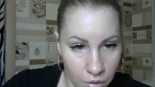 TherestlessKitty online show from 8, 2, 2025