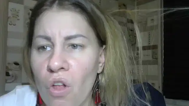 TherestlessKitty online show from 21, 11, 2025