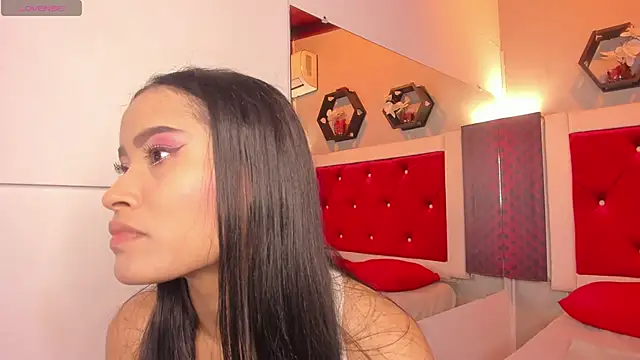 Karoll014 online show from 25, 3, 2026