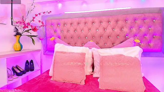 Tayzon Foxxx online show from 11, 10, 2025