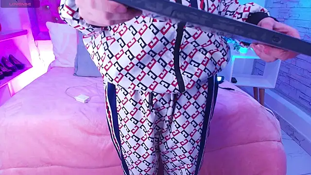 Tayzon Foxxx online show from 29, 9, 2025