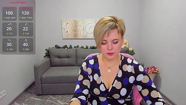 Julia Wilsone online show from 6, 1, 2026