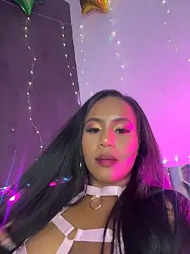 Snapshot of AlisonHoot69 chatting on 7, 2, 2026 AlisonHoot69 online show from 7, 2, 2026