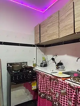 AlisonHoot69 online show from 6, 11, 2025