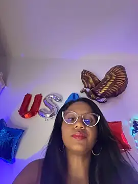 AlisonHoot69 online show from 5, 7, 2026