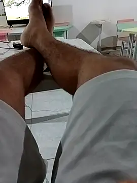 PIKAdePAU27 online show from 5, 4, 2026