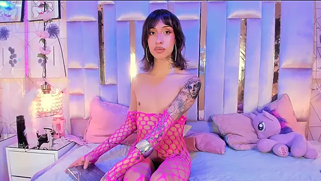 MadisonWood01 online show from 5, 10, 2025