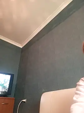 Gussie Bridie online show from 23, 2, 2025