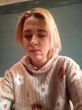 Gussie Bridie online show from 3, 3, 2025