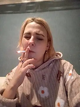 Gussie Bridie online show from 5, 3, 2025