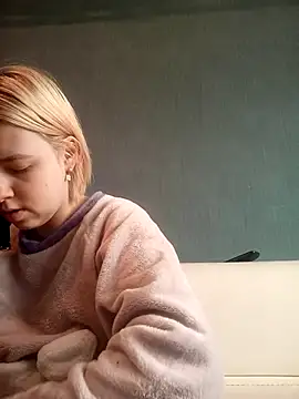 Gussie Bridie online show from 28, 2, 2025