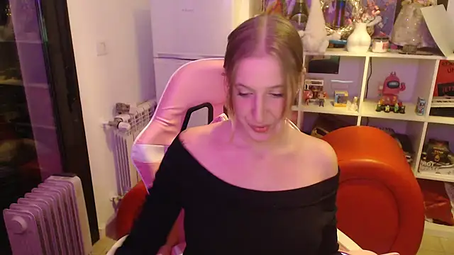 Snapshot of Pinkyladyxxx chatting on 10, 12, 2024 Pinkyladyxxx online show from 10, 12, 2024