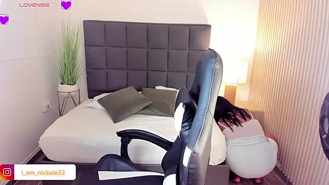 nicky peyton online show from 19, 2, 2025