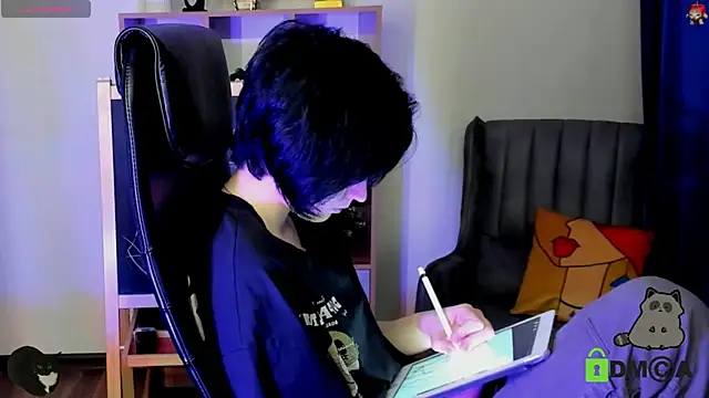 Alina Mills online show from 3, 1, 2025