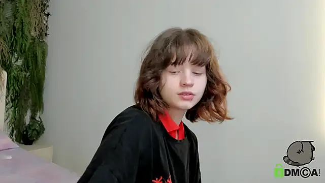 Alina Mills online show from 16, 10, 2025