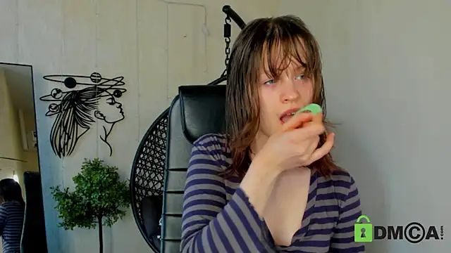 Alina Mills online show from 3, 5, 2026