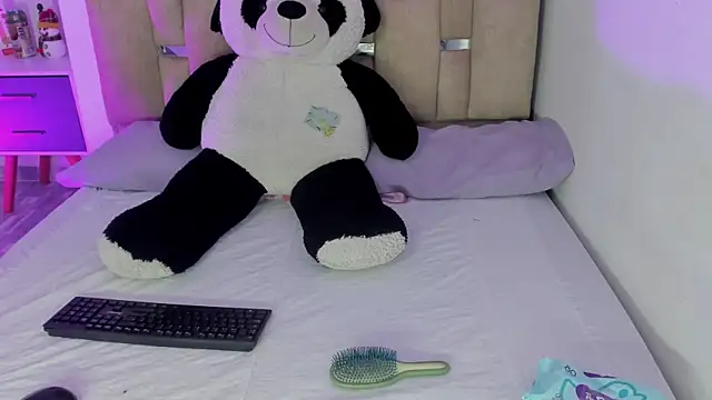 Black Rose2 online show from 18, 12, 2025