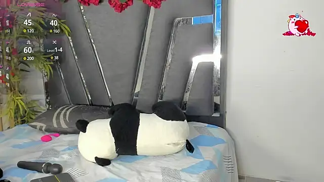 Black Rose2 online show from 15, 3, 2025