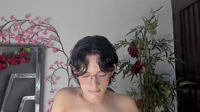 Black Rose2 online show from 12, 9, 2025