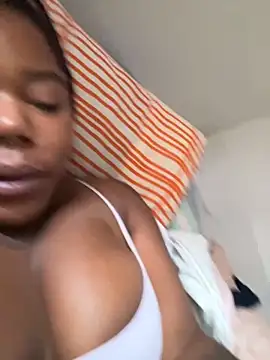 Goddess Nafeesha online show from 8, 11, 2025