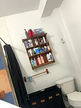 Goddess Nafeesha online show from 6, 1, 2026