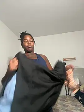 Goddess Nafeesha online show from 6, 11, 2025