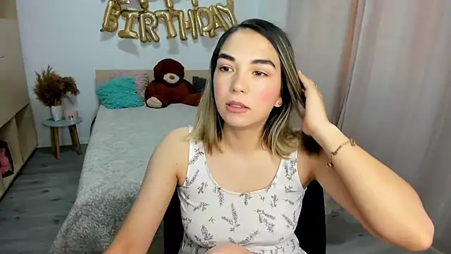Snapshot of Alexa_Dolly12 chatting on 15, 7, 2026 Alexa Dolly12 online show from 15, 7, 2026