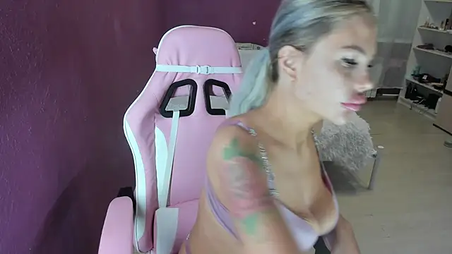 Lika8234 online show from 19, 10, 2025