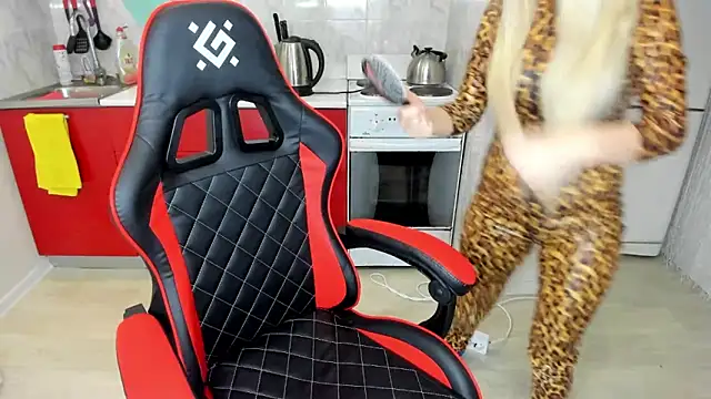 Lika8234 online show from 2, 3, 2025