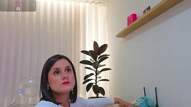 Alice milf  online show from 13, 3, 2026