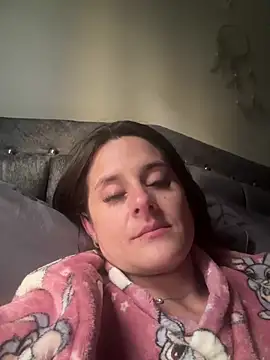 Snapshot of Alice_milf_ chatting on 18, 6, 2026 Alice milf online show from 18, 6, 2026
