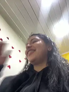  luna torres online show from 10, 3, 2026