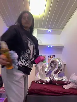  luna torres online show from 27, 3, 2026