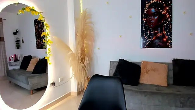 chantall smith online show from 2, 10, 2025