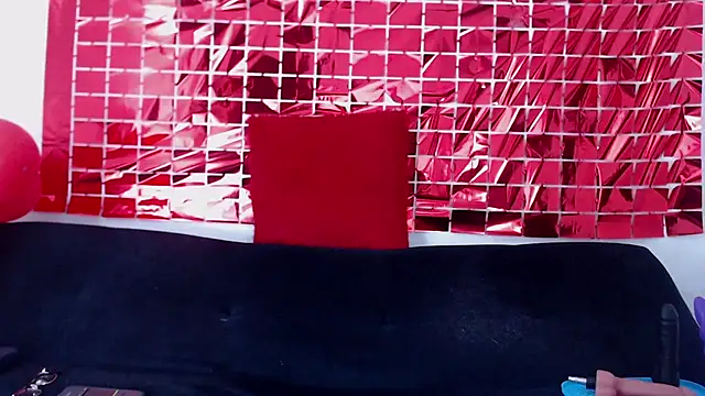 tiffany gomez9 online show from 9, 3, 2025