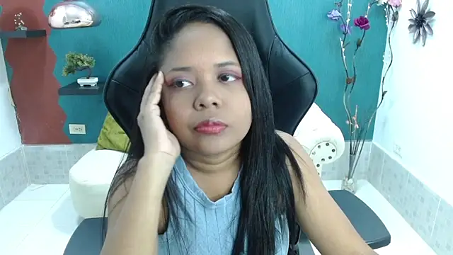 Snapshot of Melikasweetz chatting on 28, 2, 2025 Melikasweetz online show from 28, 2, 2025