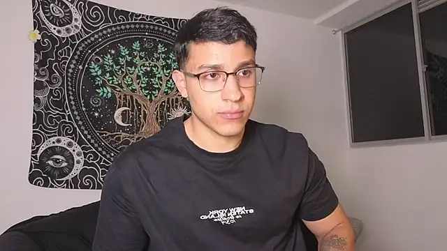 JayMarcos  online show from 7, 10, 2025