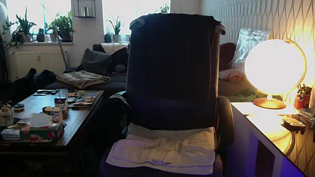 tomz0819 online show from 16, 7, 2026