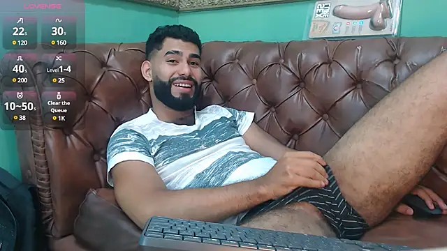 Snapshot of MattewRey chatting on 7, 3, 2025 MattewRey online show from 7, 3, 2025