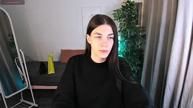 Snapshot of toooyour chatting on 5, 11, 2025 toooyour online show from 5, 11, 2025