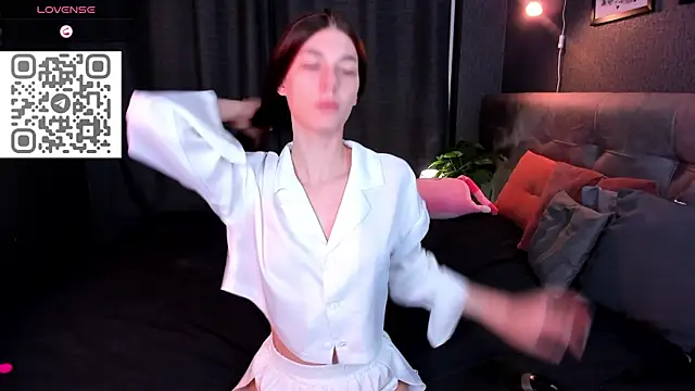 Snapshot of toooyour chatting on 13, 11, 2025 toooyour online show from 13, 11, 2025