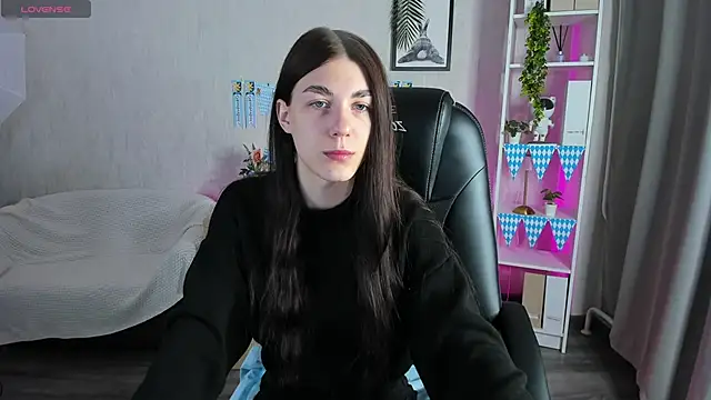 Snapshot of toooyour chatting on 9, 10, 2025 toooyour online show from 9, 10, 2025