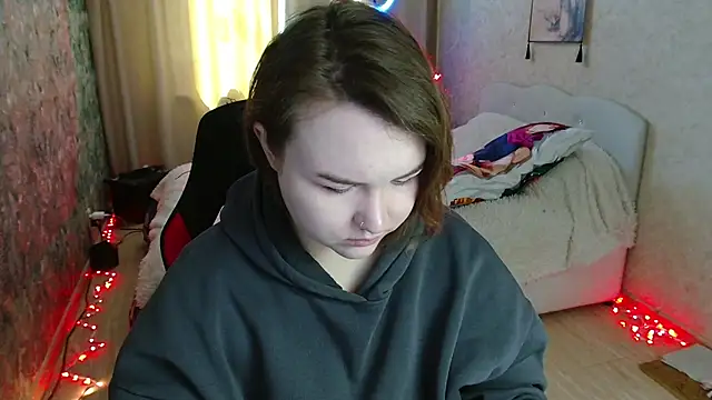 Snapshot of Jenny_Fox chatting on 24, 4, 2026 Jenny Fox online show from 24, 4, 2026