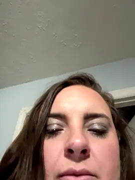 lairarose online show from 19, 10, 2025