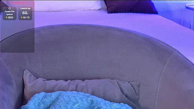 MiaBecky online show from 12, 3, 2025