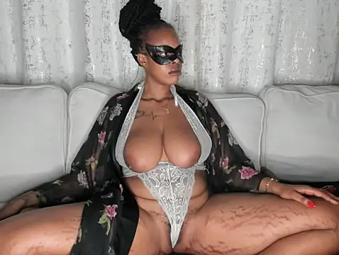 Mamii water online show from 22, 12, 2025