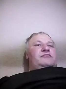 Snapshot of Grasul78 chatting on 17, 11, 2025 Grasul78 online show from 17, 11, 2025