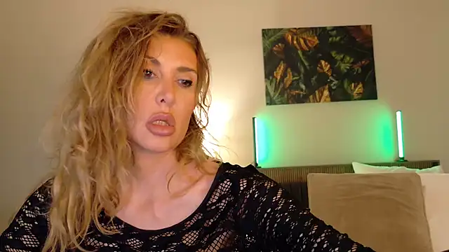 joycesilver online show from 1, 10, 2025